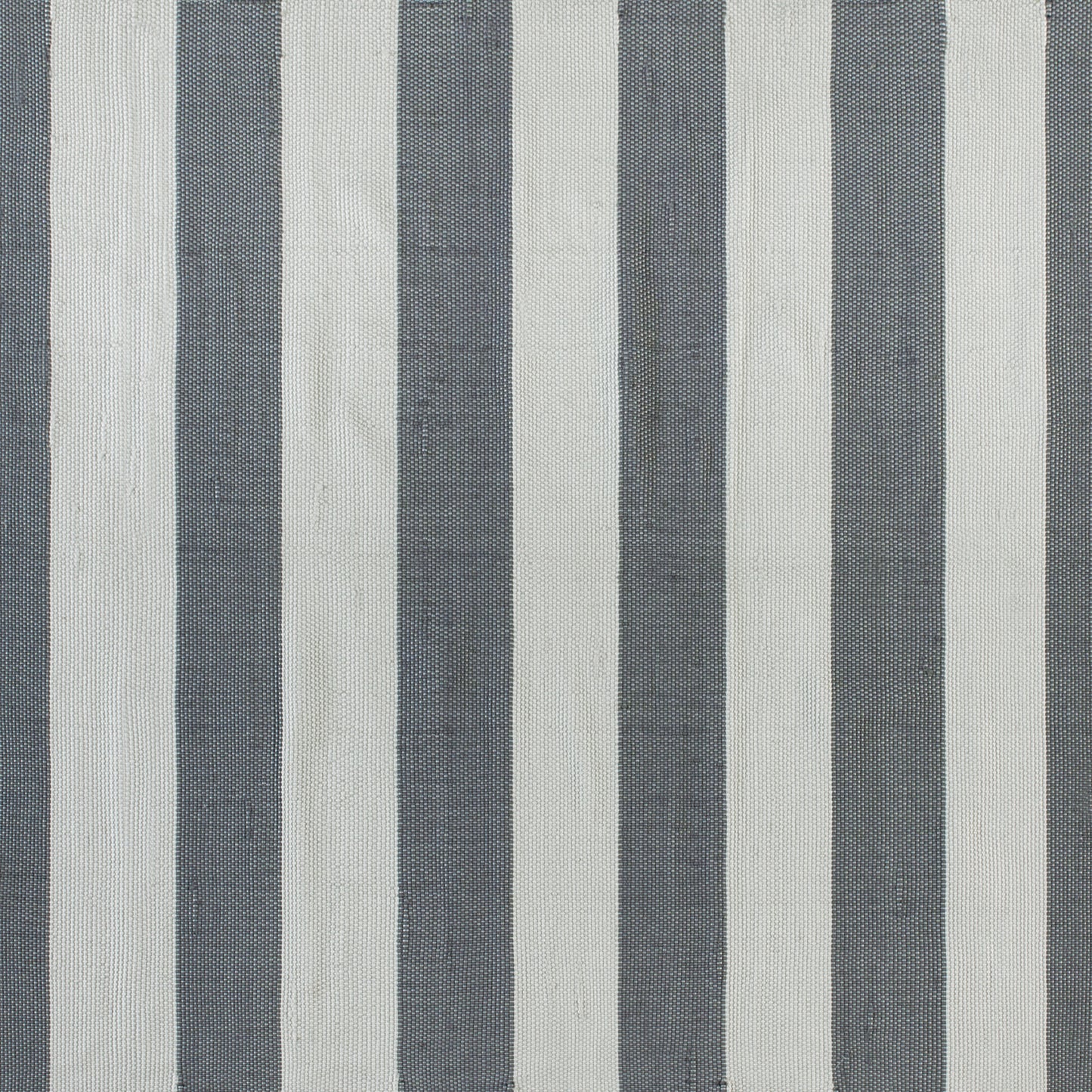 Melissa 5' x 7' Grey & White Striped Handwoven Indoor/Outdoor Cabana Style Stain Resistant Area Rug Grey/ White