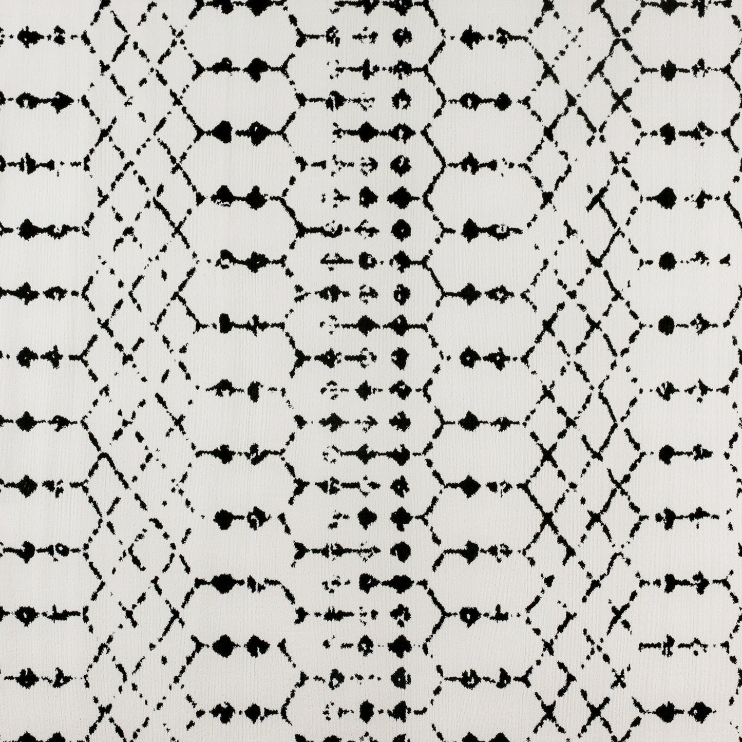 Beth Geometric Bohemian Low Pile Rug - 8' x 10' - Ivory/Black Ivory/Black