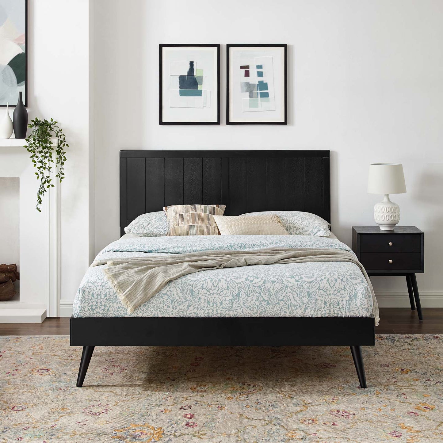 Alana King Wood Platform Bed With Splayed Legs Black