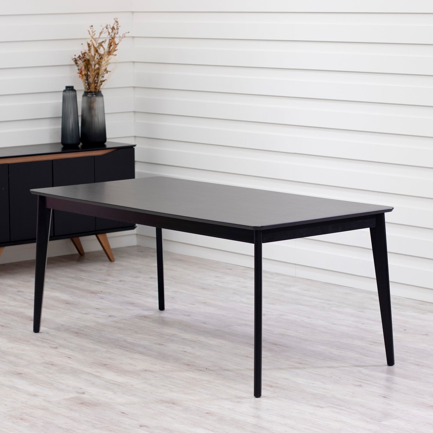 Manhattan Comfort Tudor 70.86 Dining Table in Black 1027651