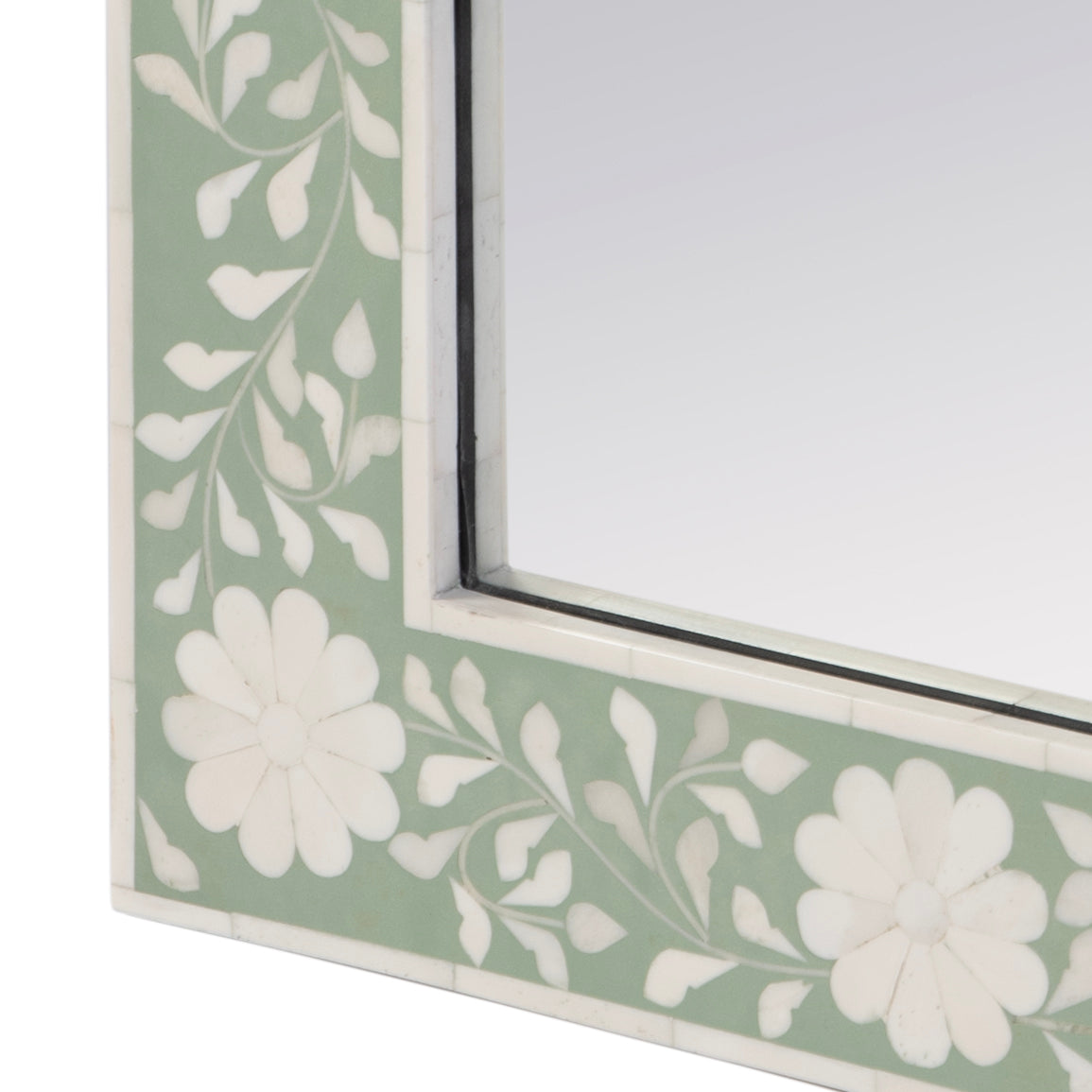 Butler Specialty Company Vivienne 16 in. W x 24 in. H Rectangular Bone Inlay Horizontal or Vertical Hanging Accent Wall Mirror, Green, White