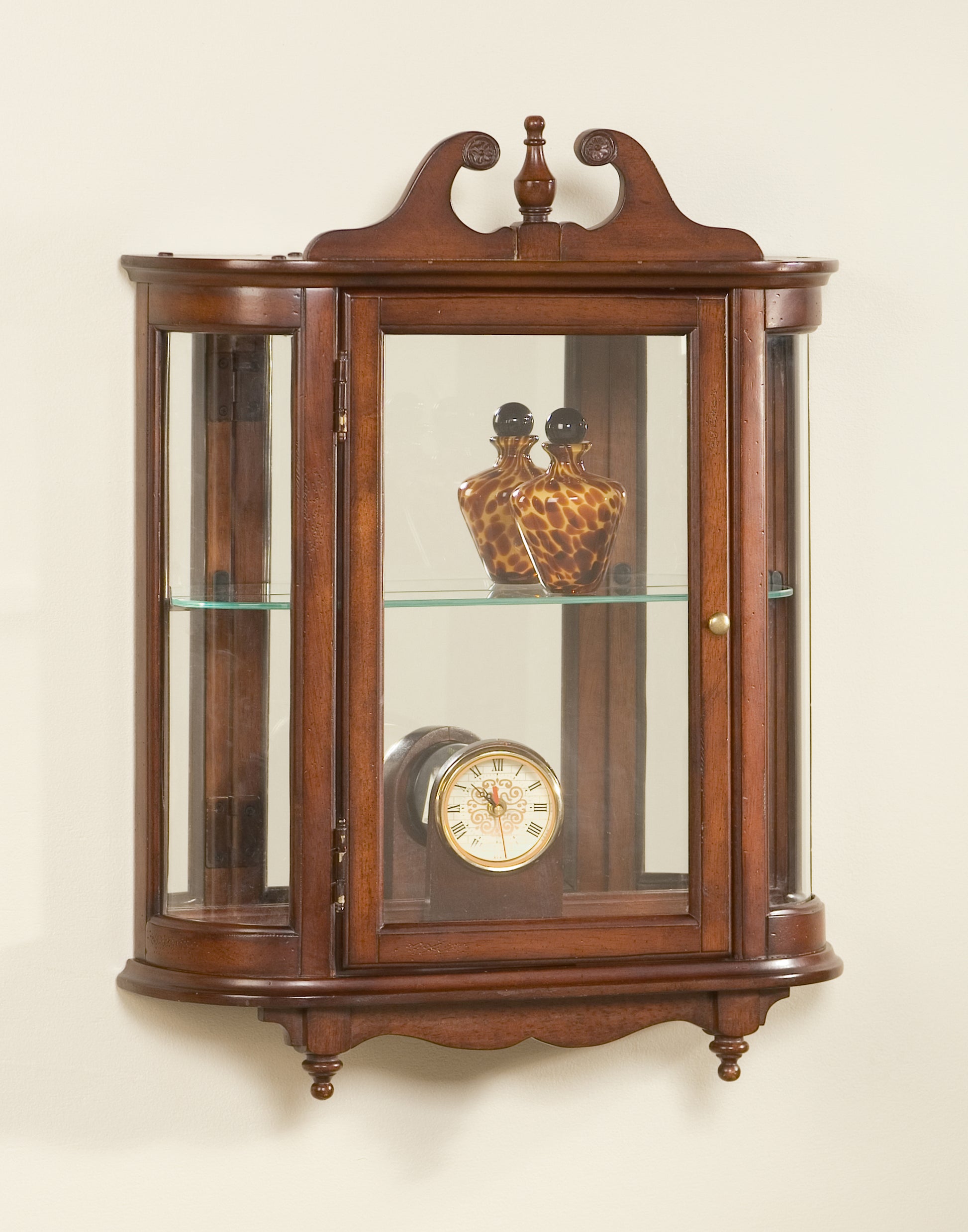 Butler Specialty Company Melinda 21 in. W x 27.5 in. H Wood Traditional 1 Door 2 Glass Shelve Mirrored Back Wall Curio, Dark Brown