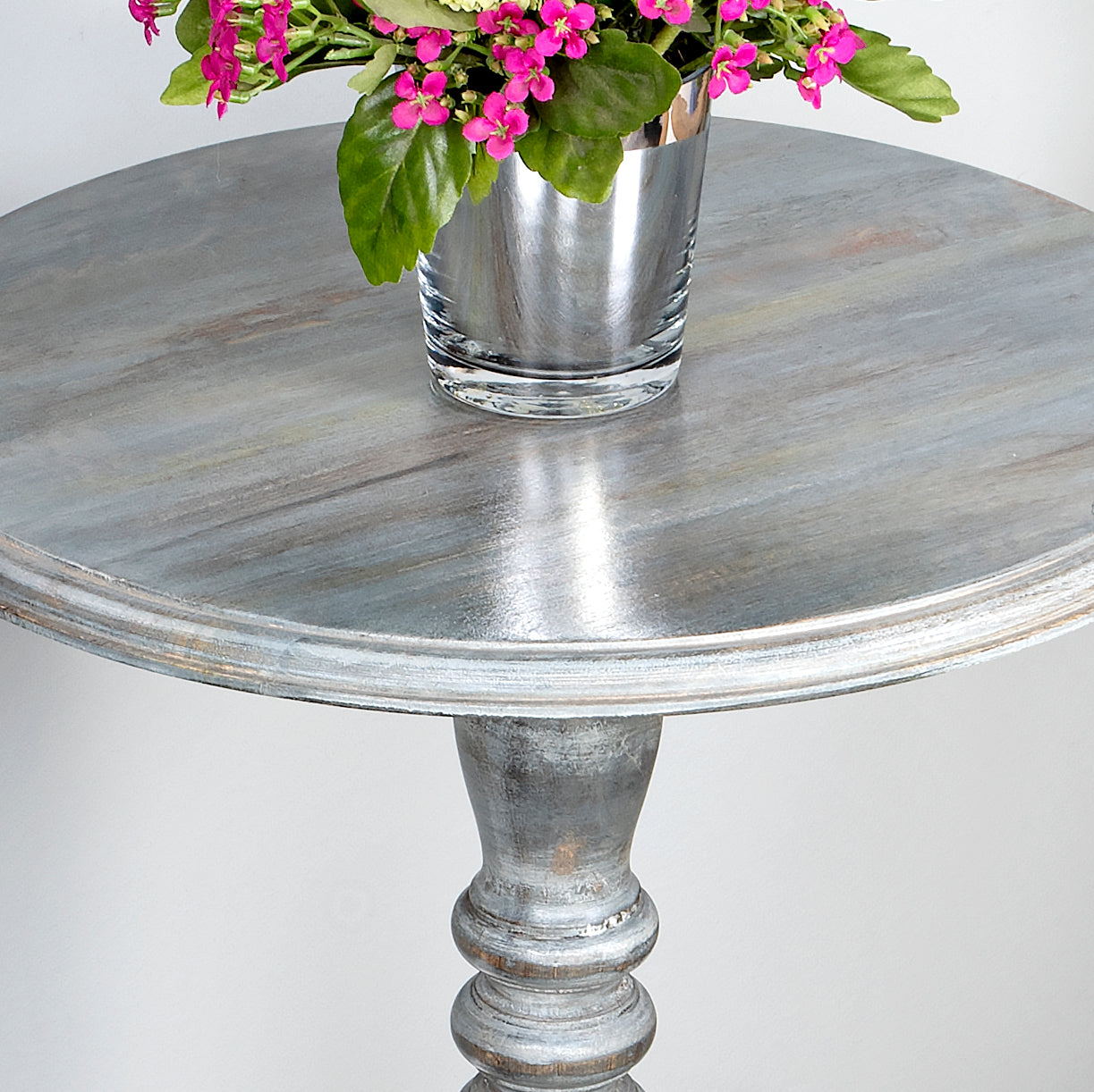 Butler Specialty Company Dani 16 in. W Round Pedestal Side Table, Gray