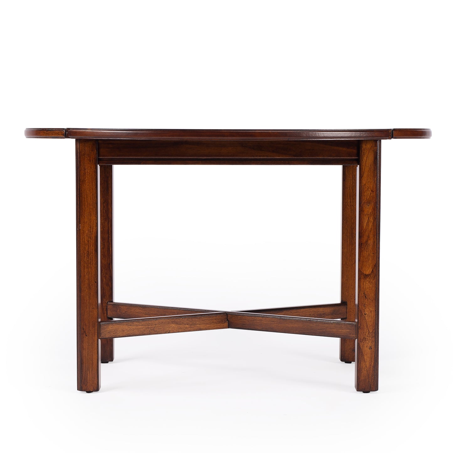 Butler Specialty Company Carlisle 30 in. W Full Extended Oval Wood Butler Traditional Coffee Table, Medium Brown