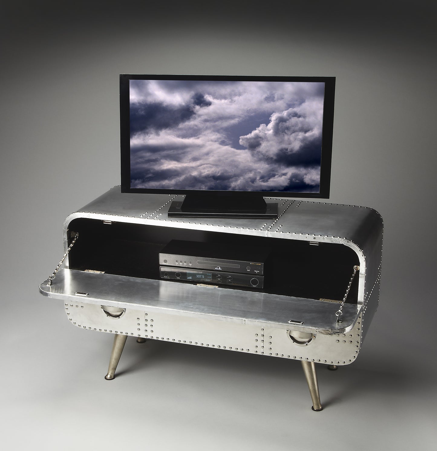 Midway Aviator Console Chest in Silver 2554025