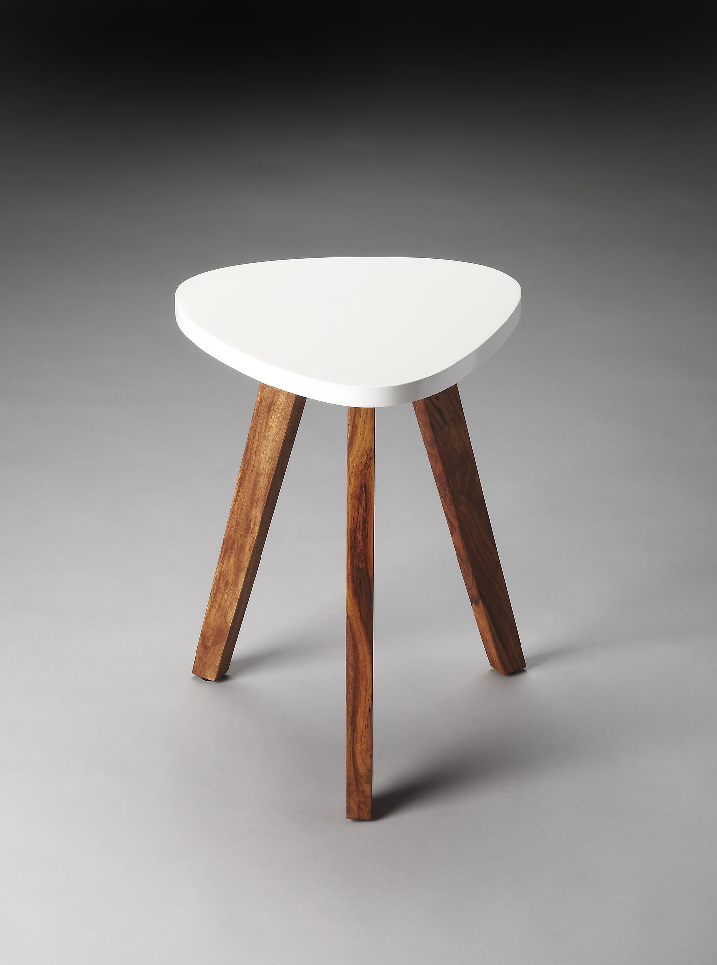 Del Mar Contemporary Side Table in White 3303140