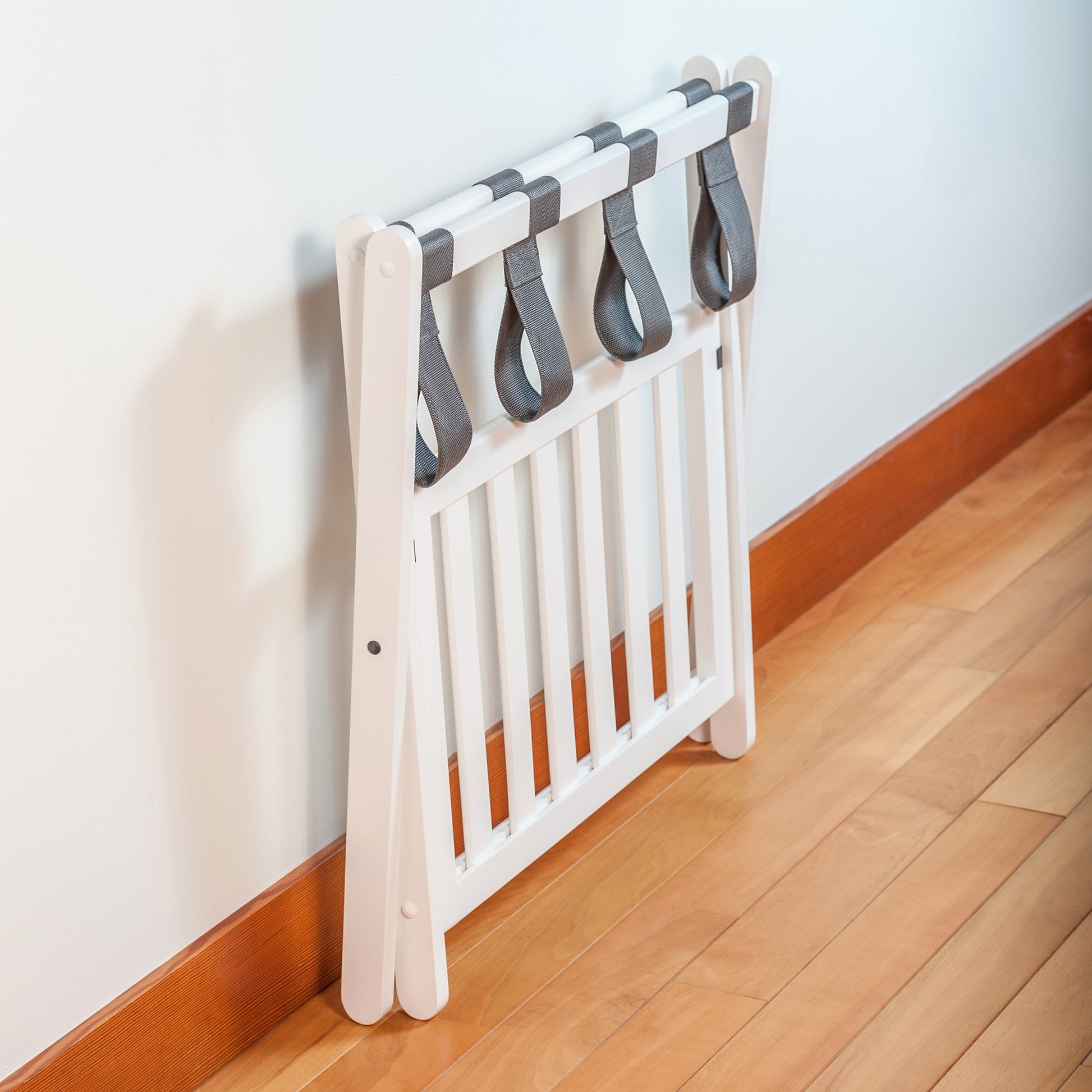 Reese Luggage Rack with Shelf, White