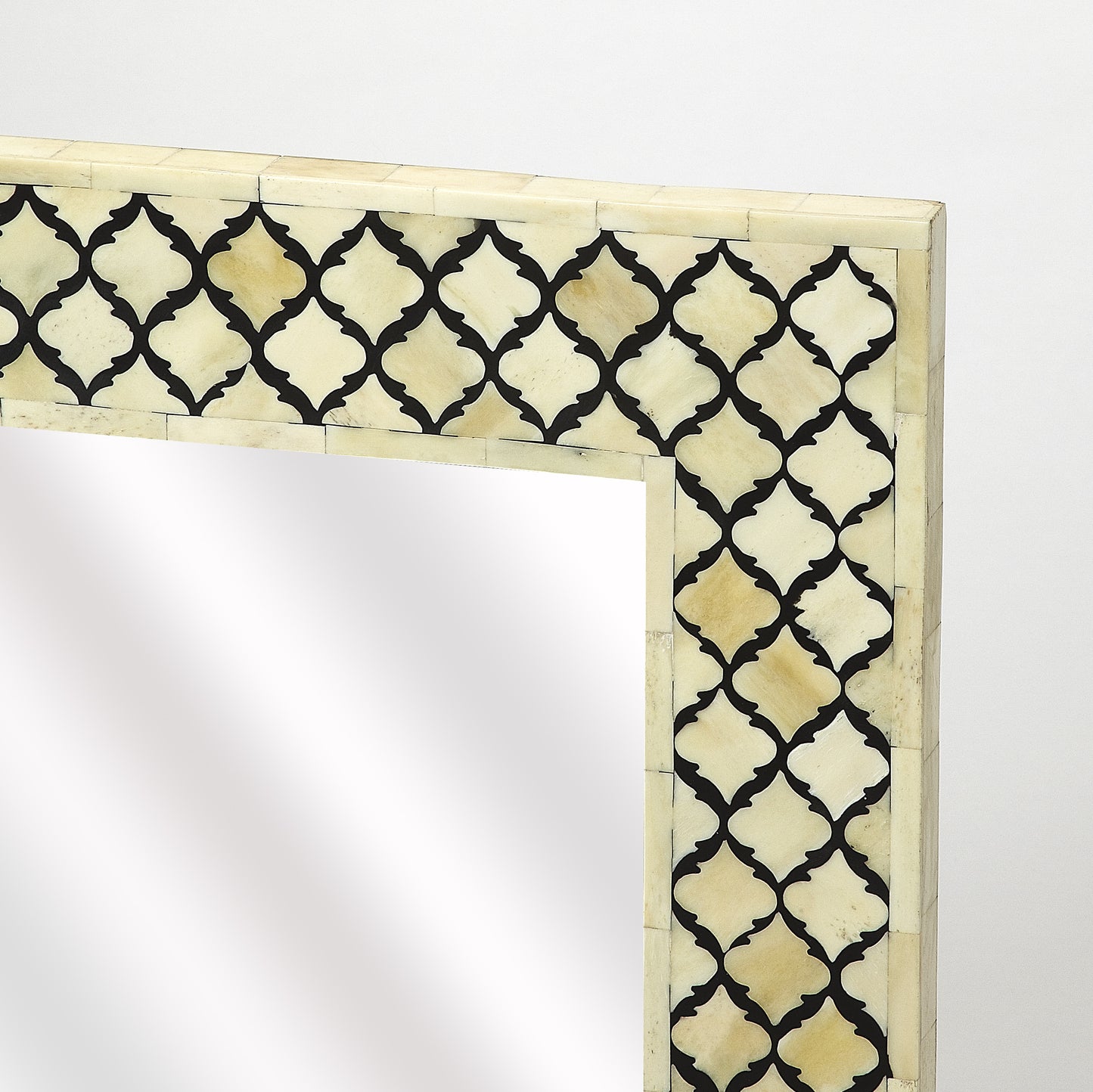 Yasmin Bone Inlay Wall Mirrored in Off-White 5202318