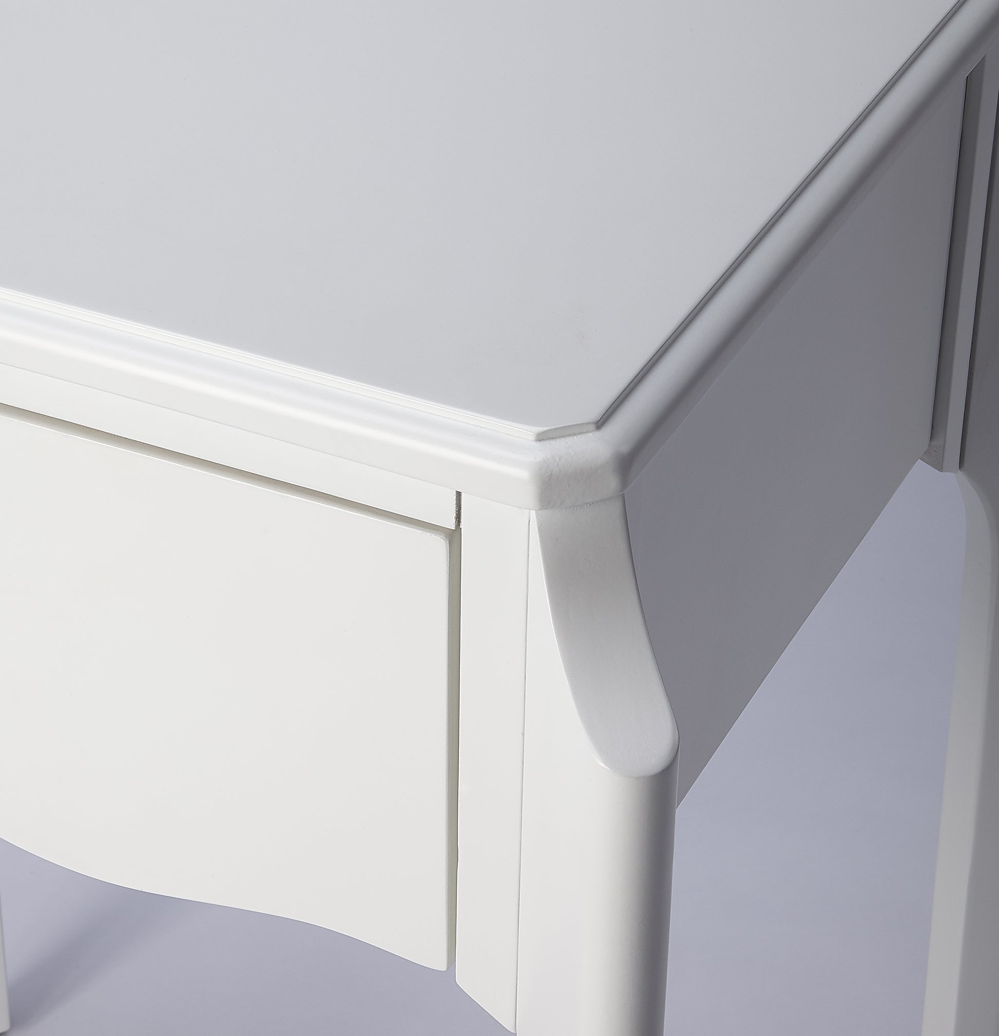 Butler Specialty Company Wilshire 20 in. W Rectangular Wood 1 Drawer Traditional Nightstand, White