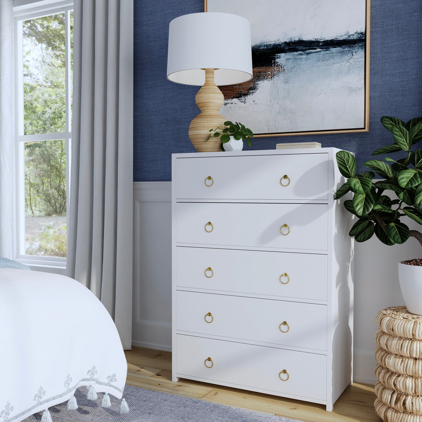 Lark 5 Drawer Dresser in White 5672304