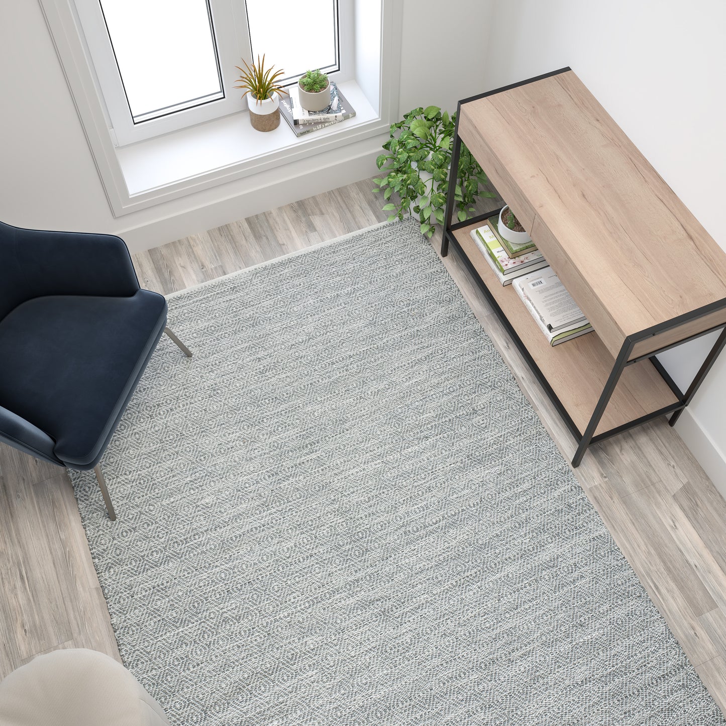 Abbott 5' x 7' Handwoven Indoor/Outdoor Diamond Pattern Area Rug in Grey Grey