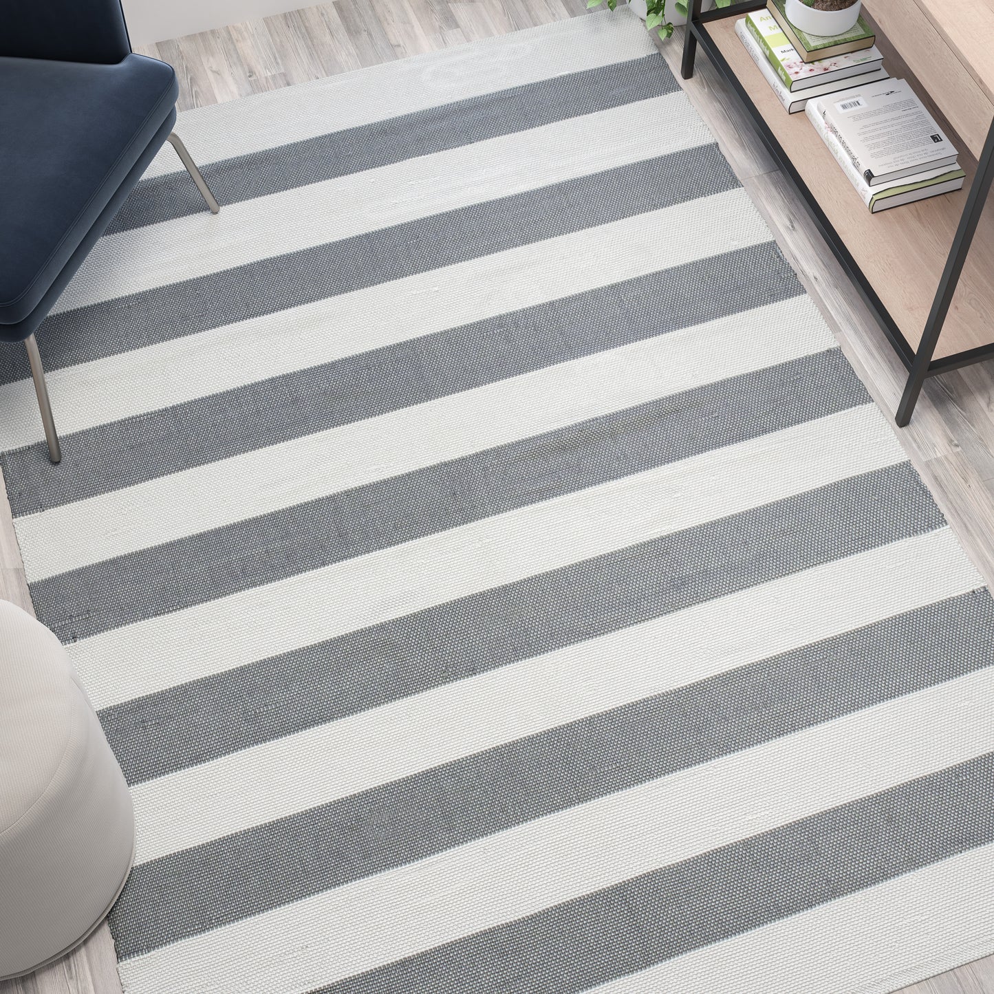 Melissa 5' x 7' Grey & White Striped Handwoven Indoor/Outdoor Cabana Style Stain Resistant Area Rug Grey/ White