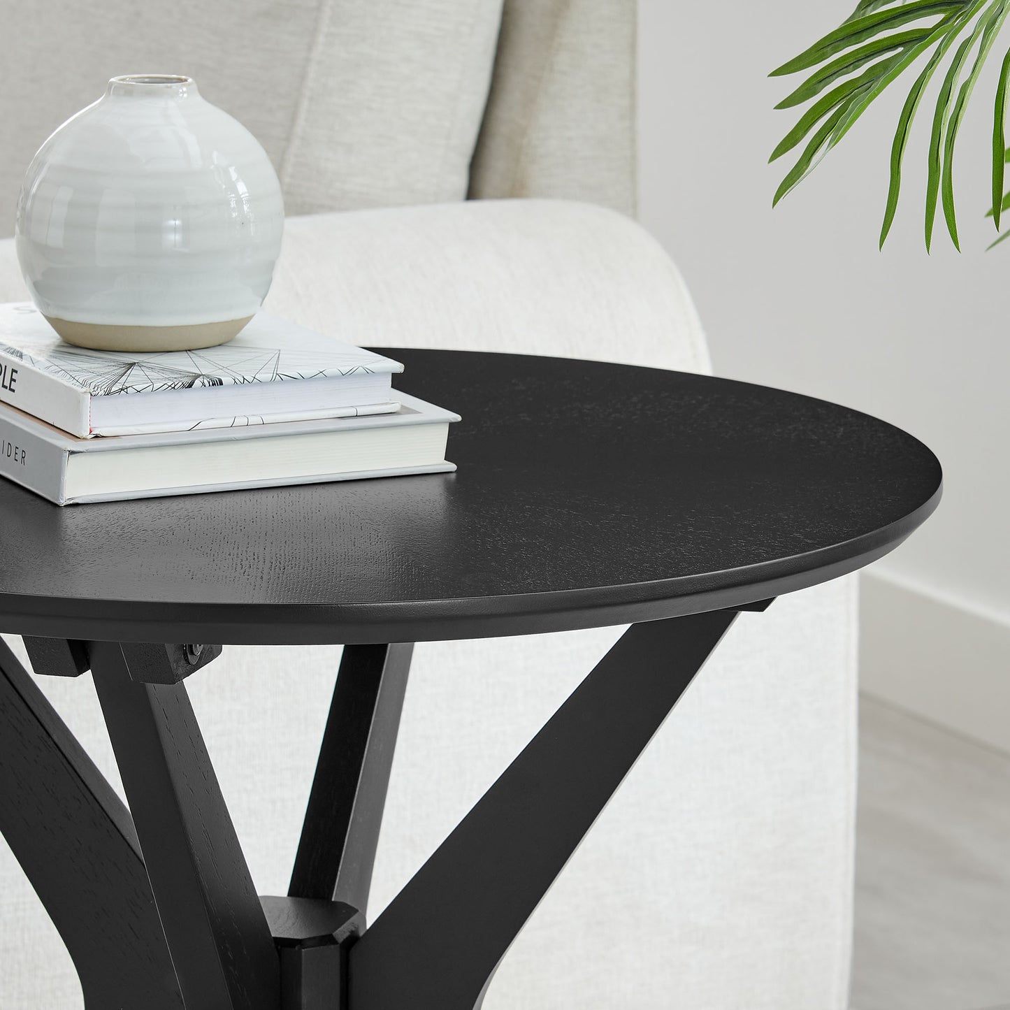 Crossroads 24" Round Wood Side Table by Modway