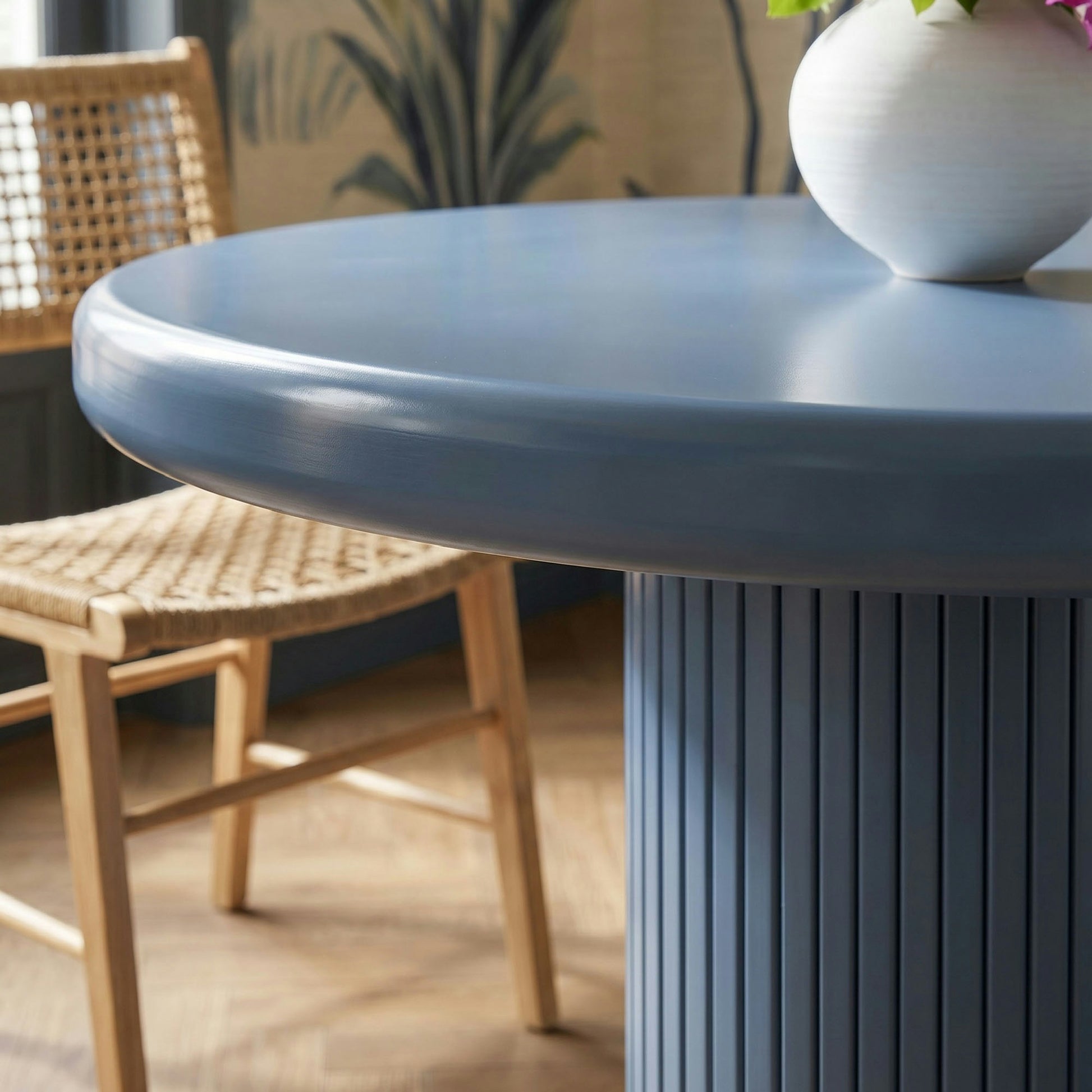 Belmonte 45 Inch Painted Wood Round Pedestal Dining Table by Modway