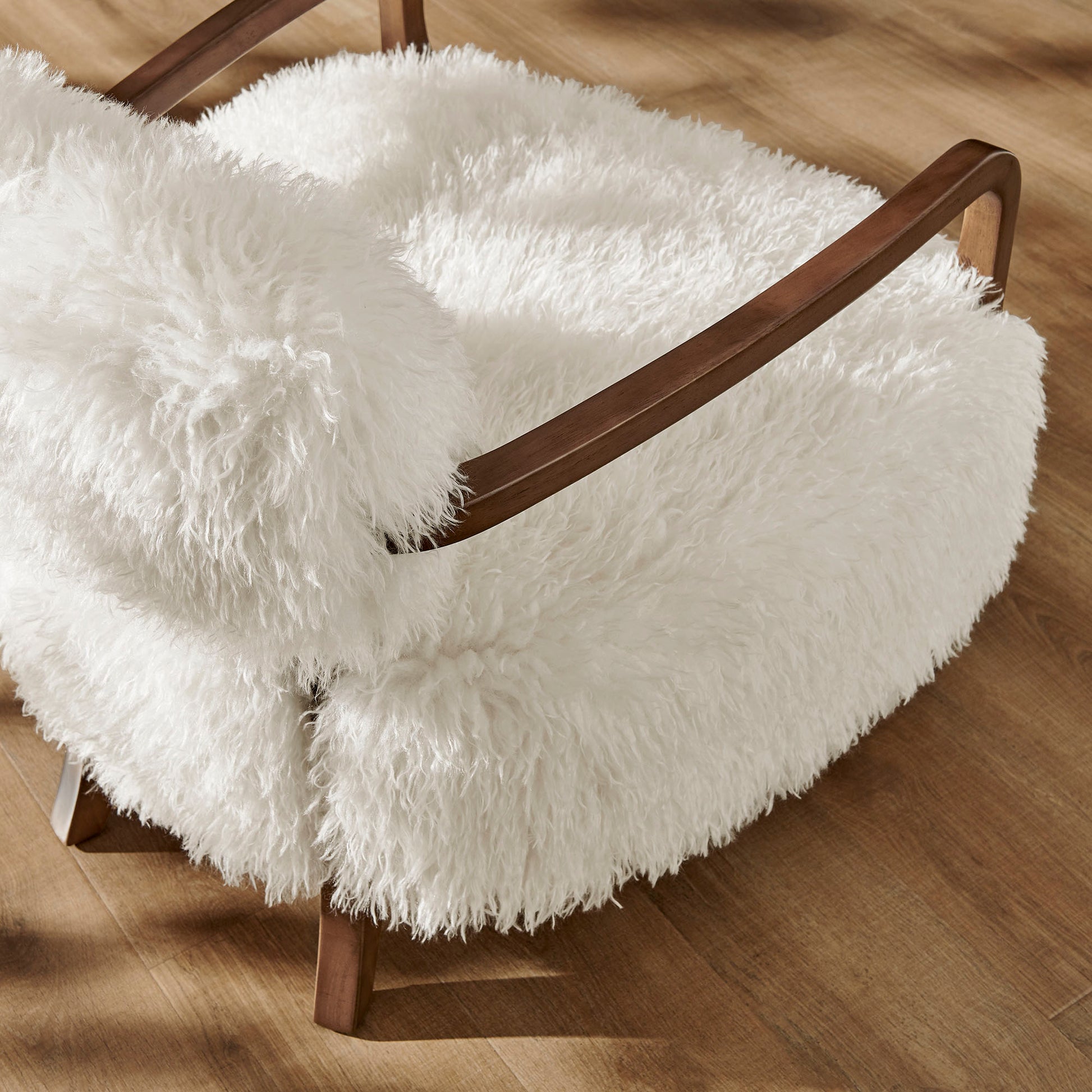 Zinnia Faux Fur Accent Chair by Modway