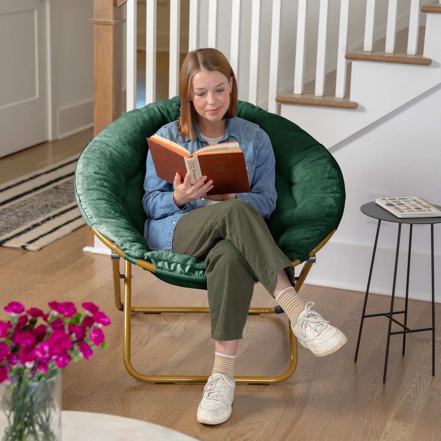 Gwen 38" Oversize Portable Faux Fur Folding Saucer Moon Chair for Dorm and Bedroom, Emerald Faux Fur/Soft Gold Frame Emerald Fabric/ Soft Gold Frame FV-FMC-025-EMRLD-SGD-GG