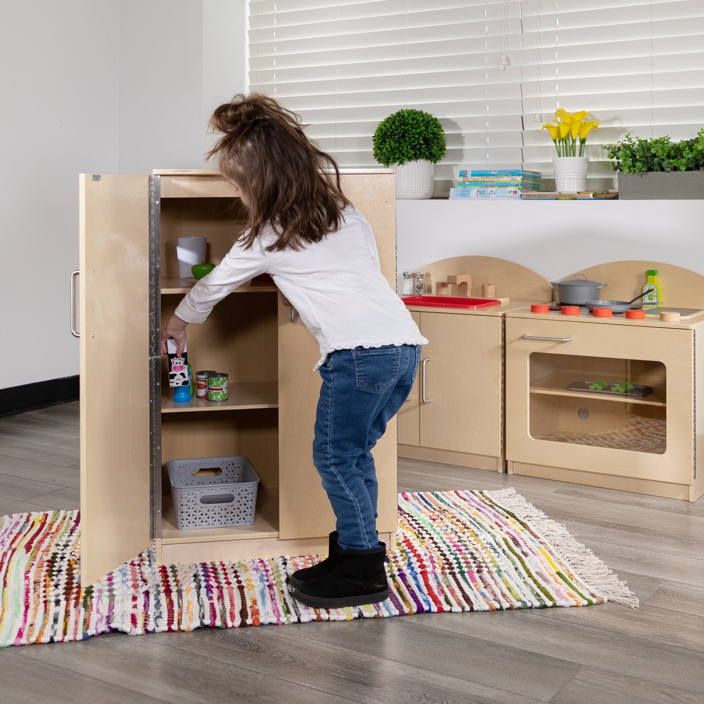 Hercules Children's Wooden Kitchen Refrigerator for Commercial or Home Use - Safe, Kid Friendly Design Natural