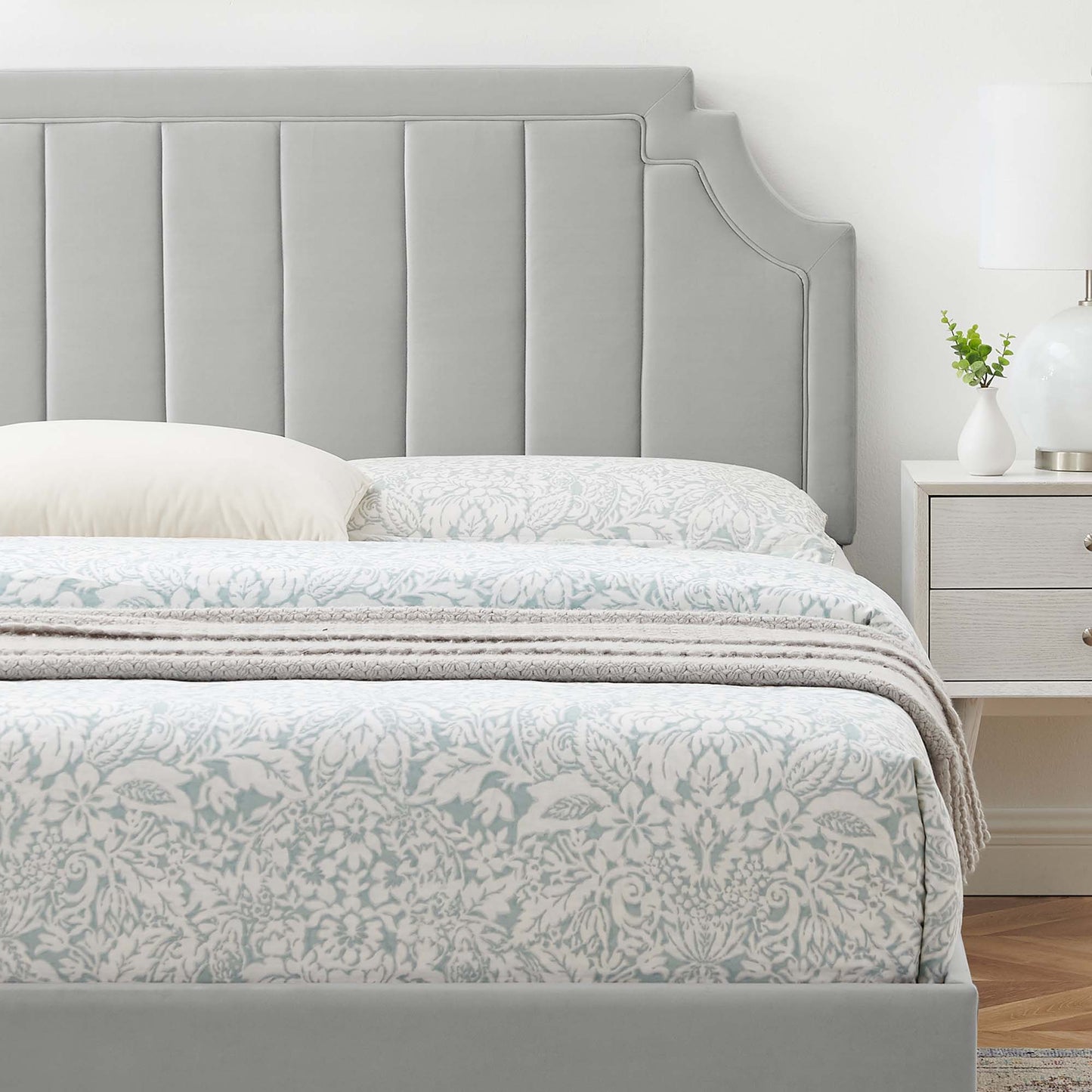 Sienna Performance Velvet Queen Platform Bed by Modway