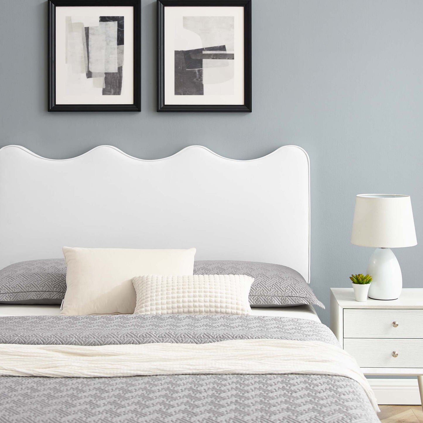 Current Performance Velvet Twin Platform Bed by Modway MOD-6729-WHI