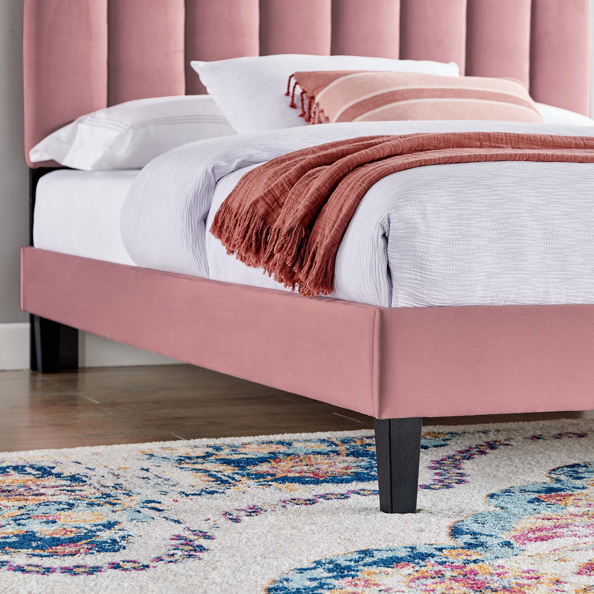 Daisy Performance Velvet Twin Platform Bed by Modway
