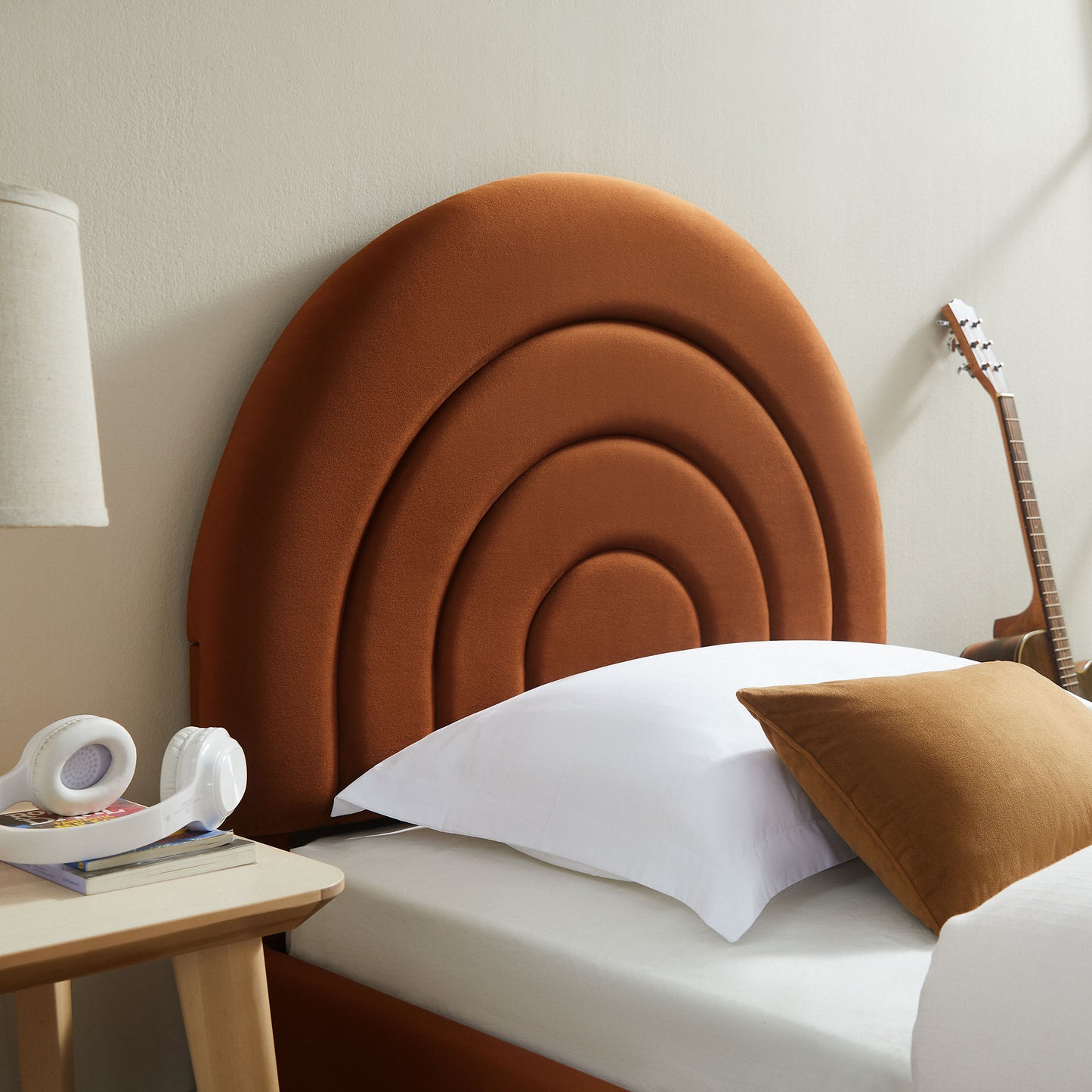 Solana Arched Performance Velvet Platform Bed by Modway