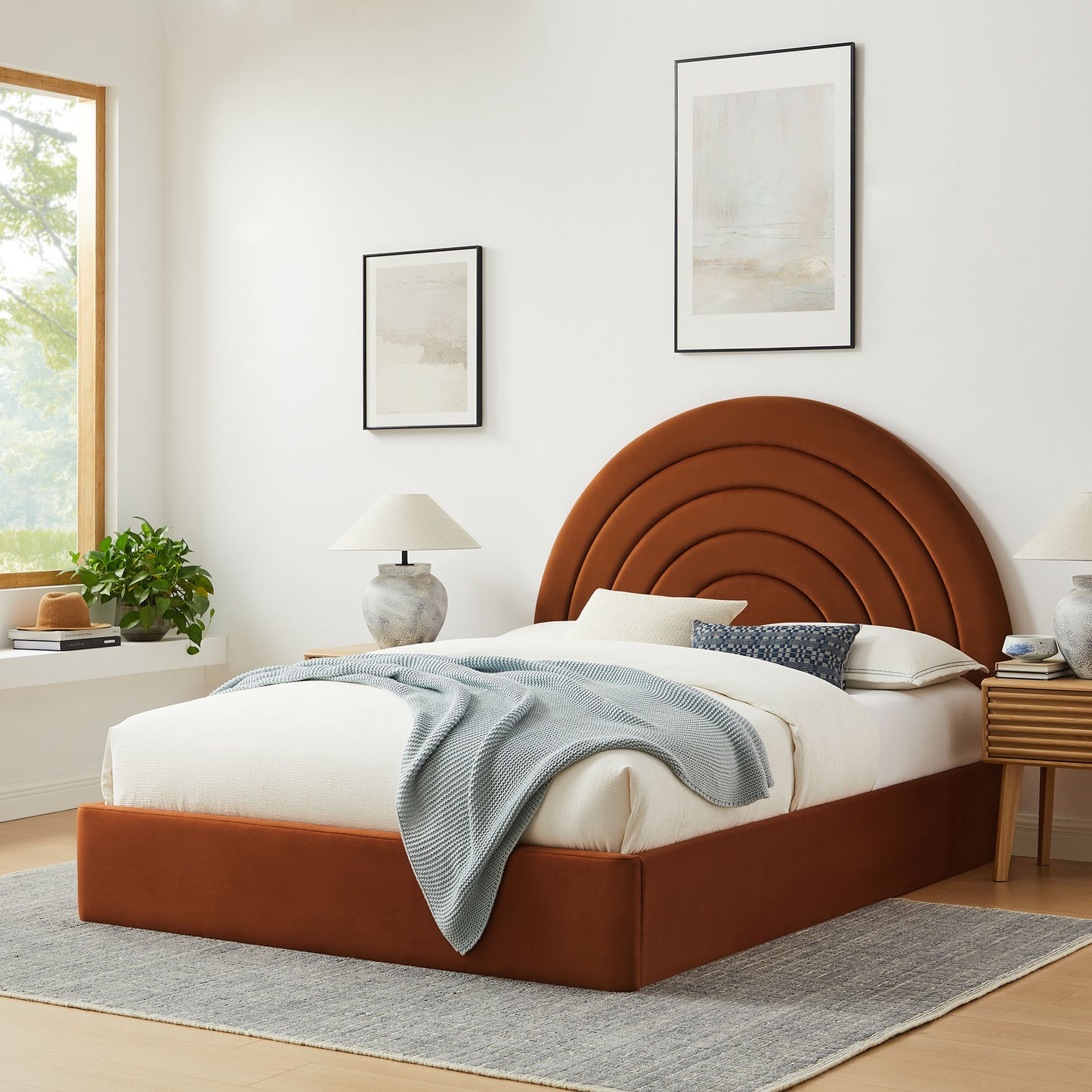 Solana Arched Performance Velvet Platform Bed by Modway