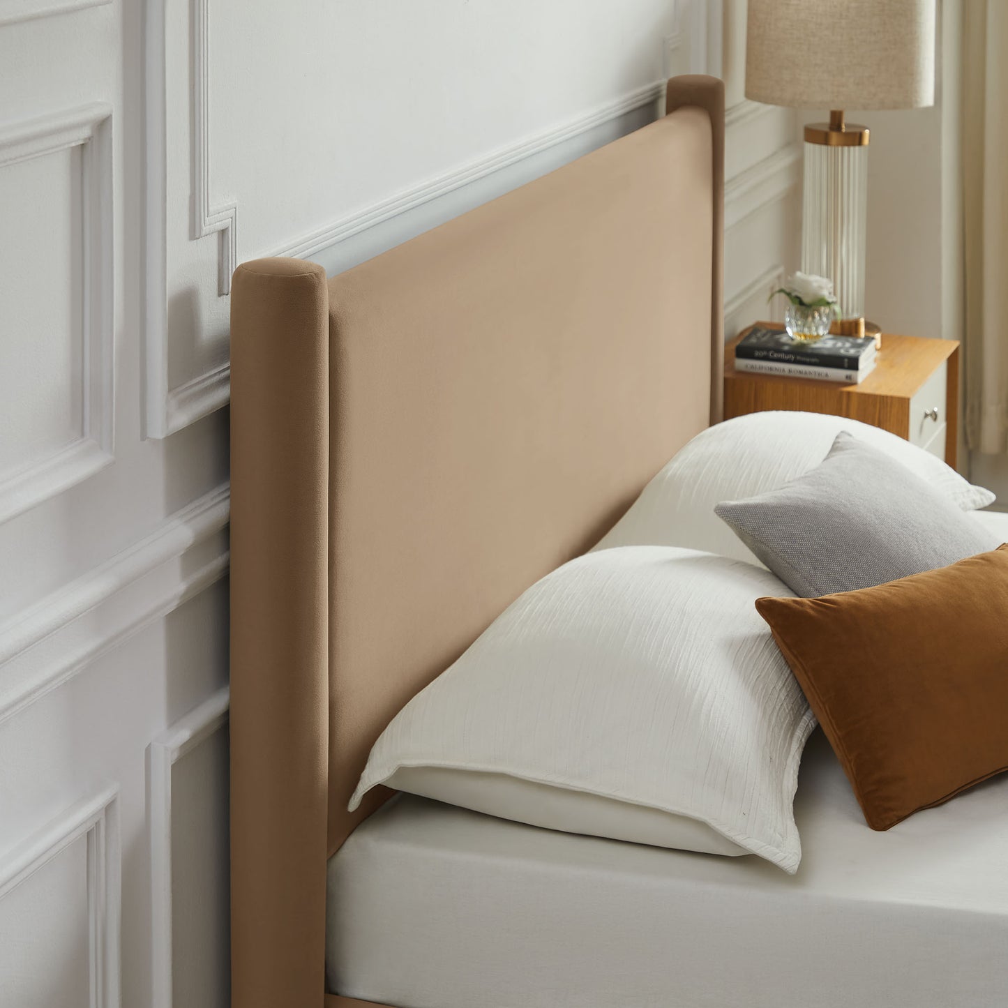 Rael Performance Velvet Platform Bed by Modway