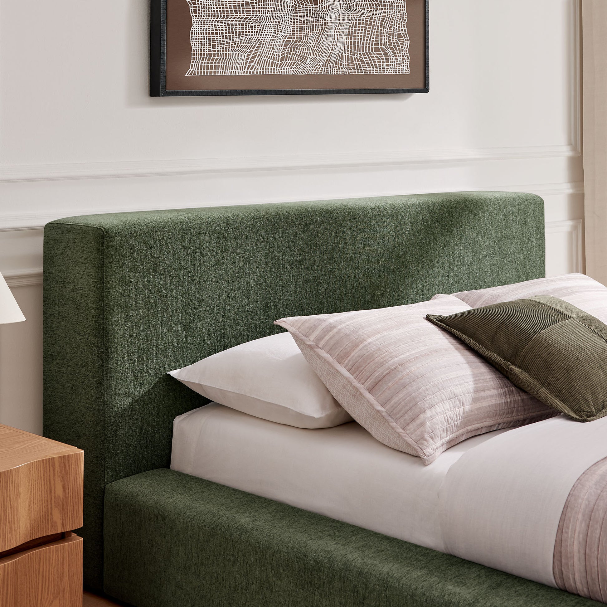 Luma Chenille Upholstered King Platform Bed Frame by Modway