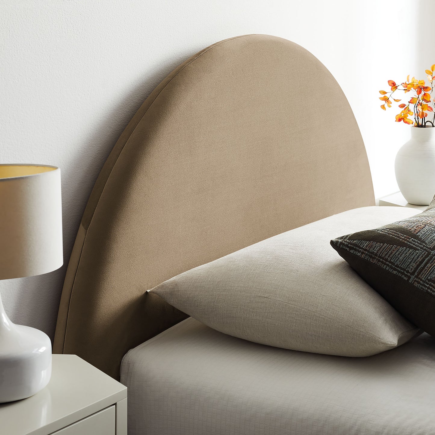 Resort Twin Arched Performance Velvet Storage Platform Bed Frame by Modway