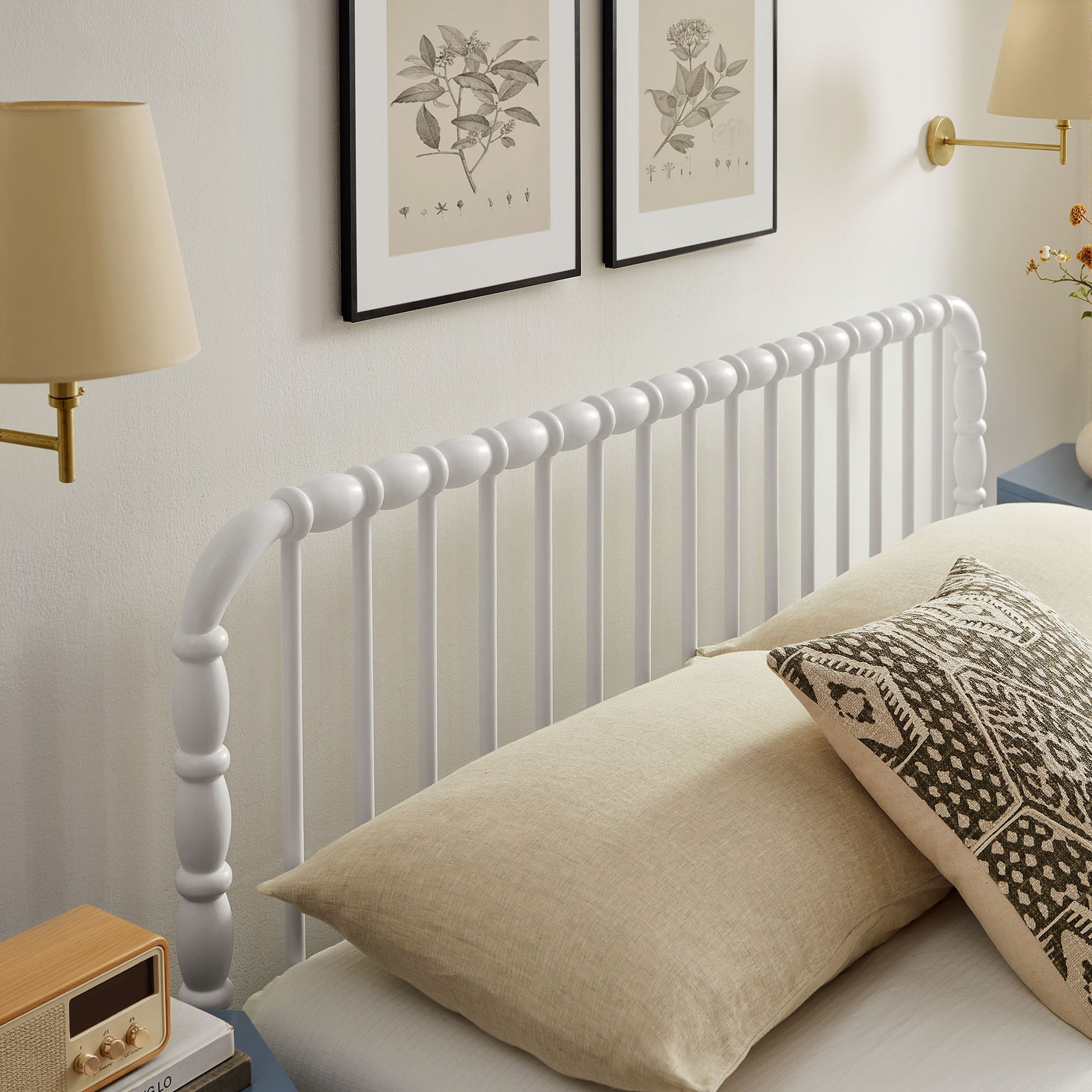 Arlette Queen Size Wood Spindle Bed Frame by Modway