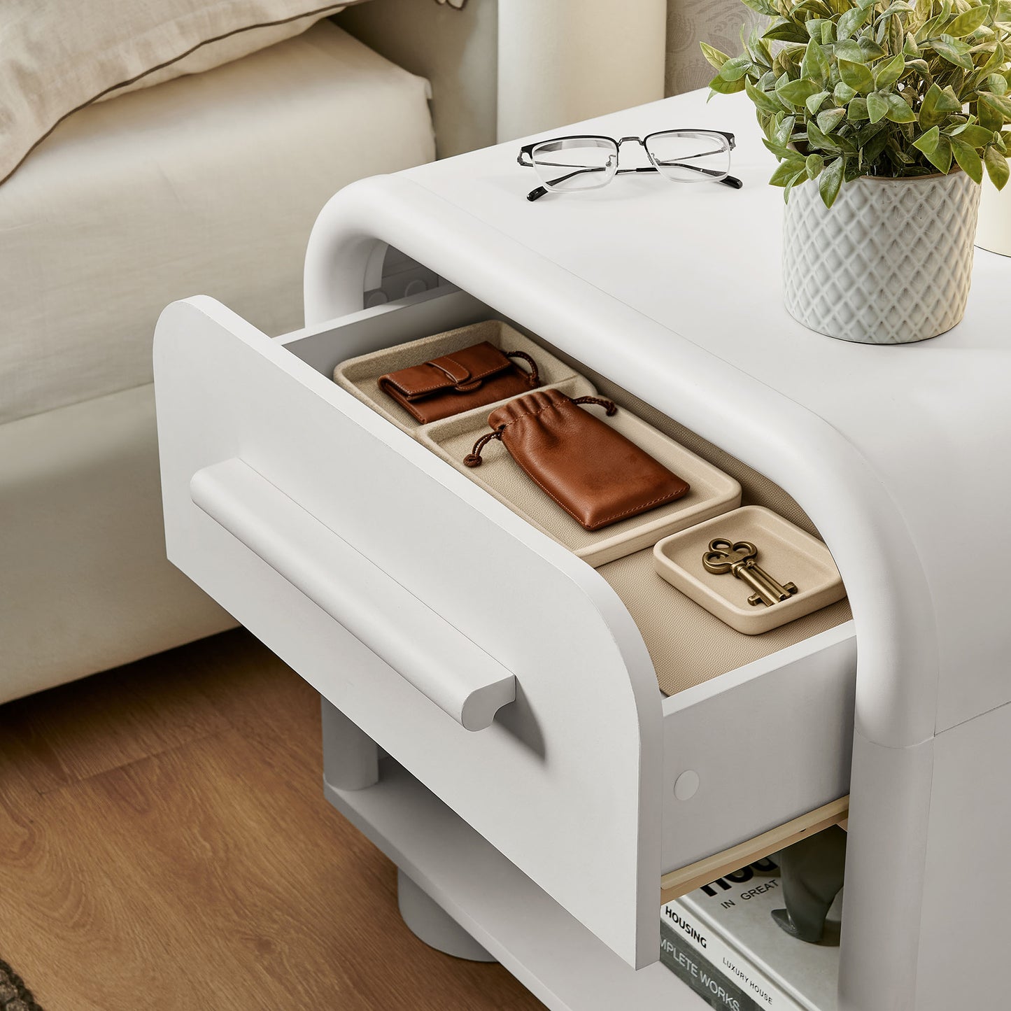 Bellamy Curved 1-Drawer Nightstand by Modway