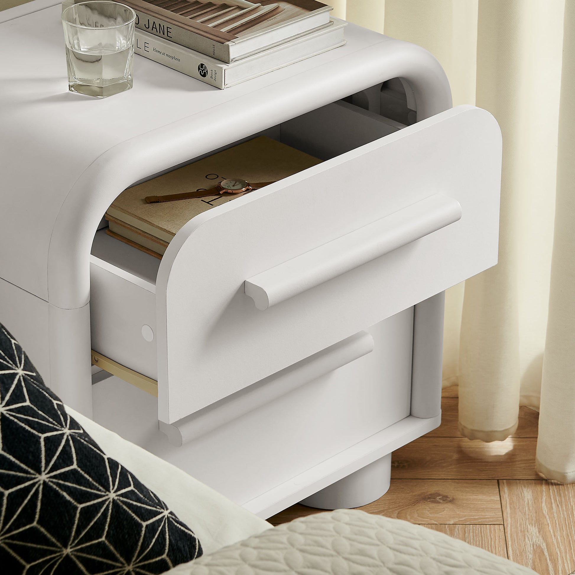 Bellamy Curved 2-Drawer Nightstand by Modway