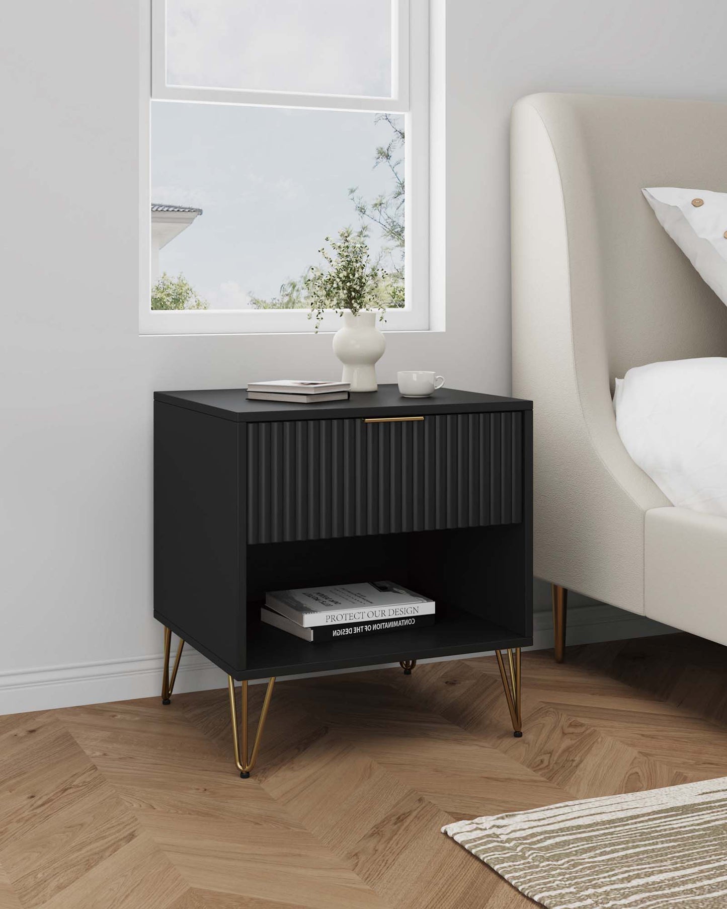 Dumbo Modern 20" Fluted Nightstand in Black (1-Drawer) NS001-BK