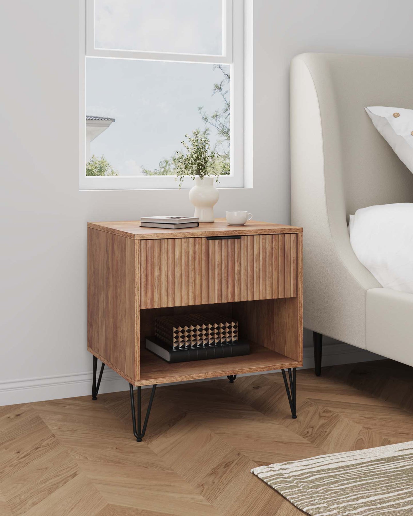 Dumbo Modern 20" Fluted Nightstand in Golden Brown (1-Drawer) NS001-GB