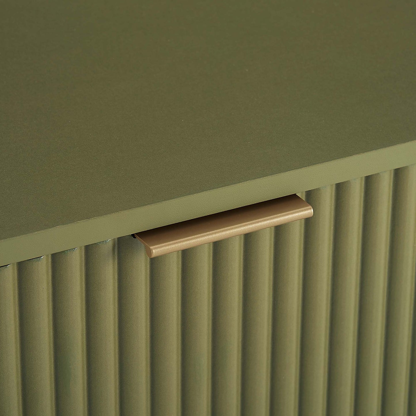 Dumbo Modern 20" Fluted Nightstand in Olive Green (1-Drawer) NS001-OG