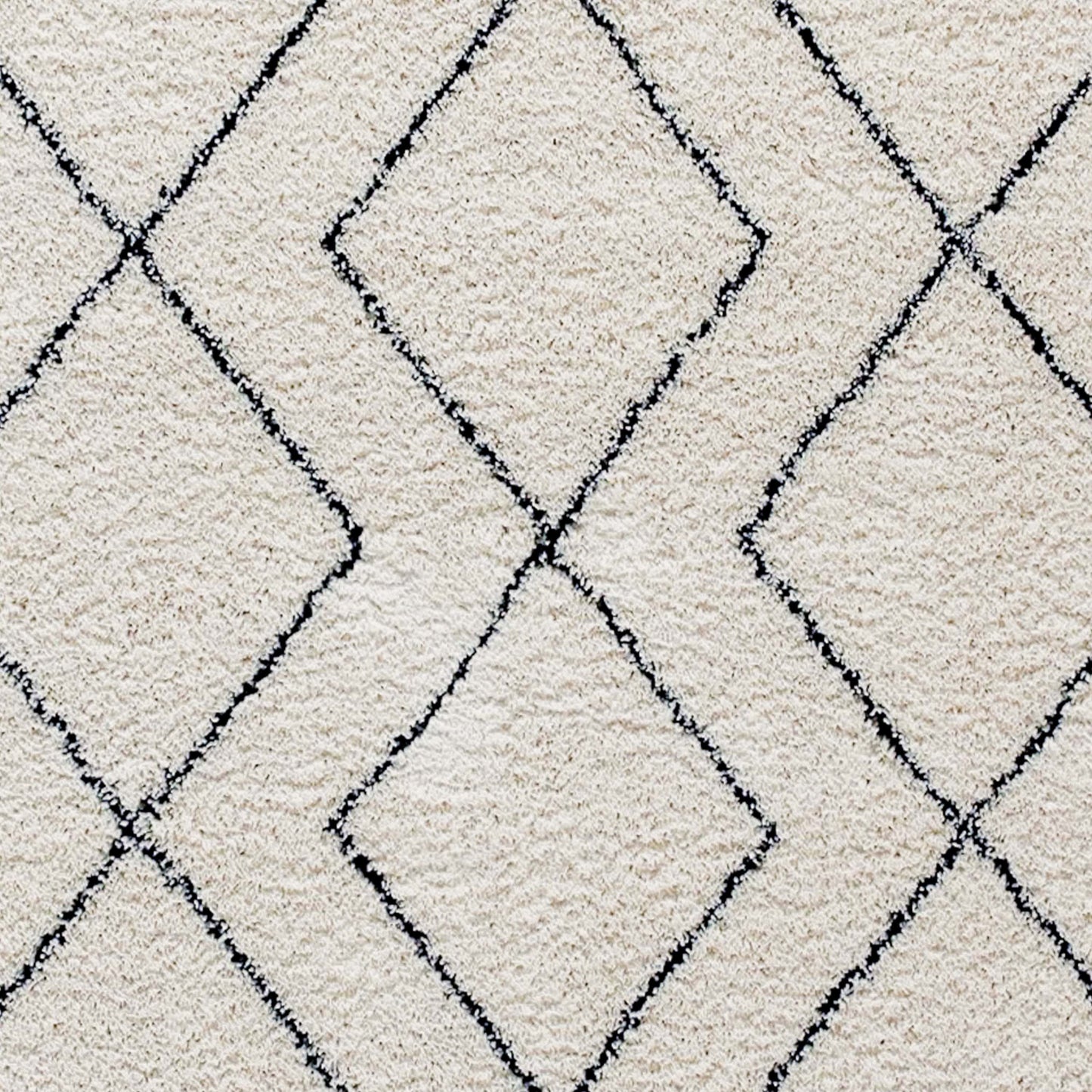 Roxy Geometric Style Bohemian Shag Area Rug - 5' x 7' - Ivory Ivory/Black