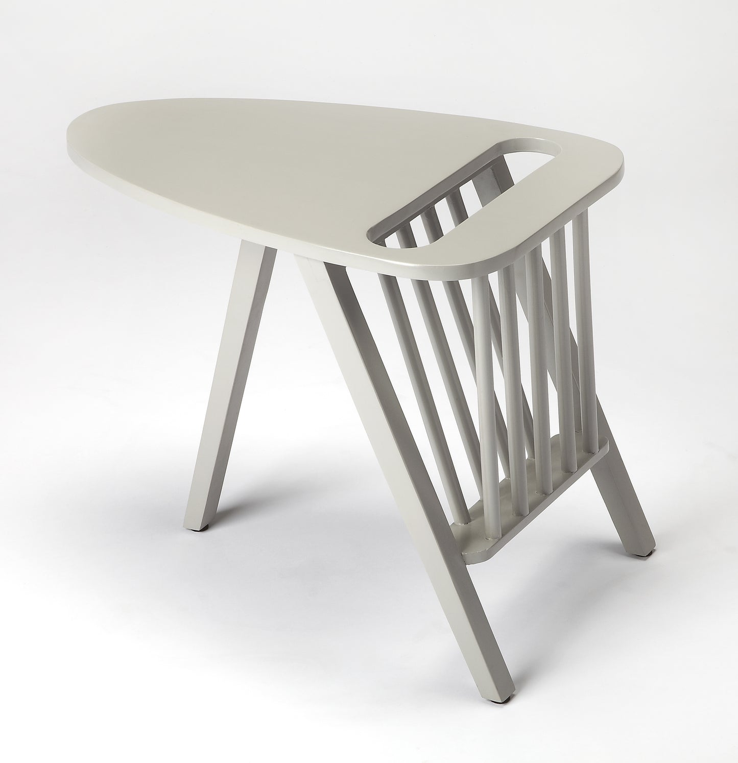 Lowery Magazine Side Table in Gray  1188266