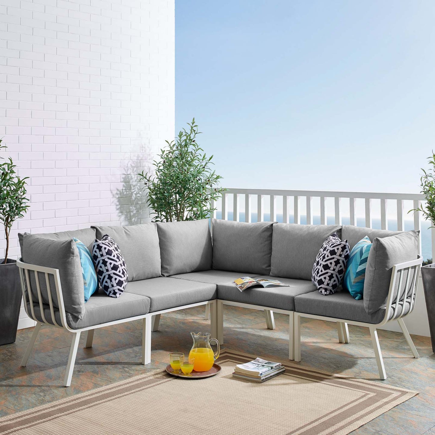 Riverside 5 Piece Outdoor Patio Aluminum Sectional White Gray EEI-3789-WHI-GRY