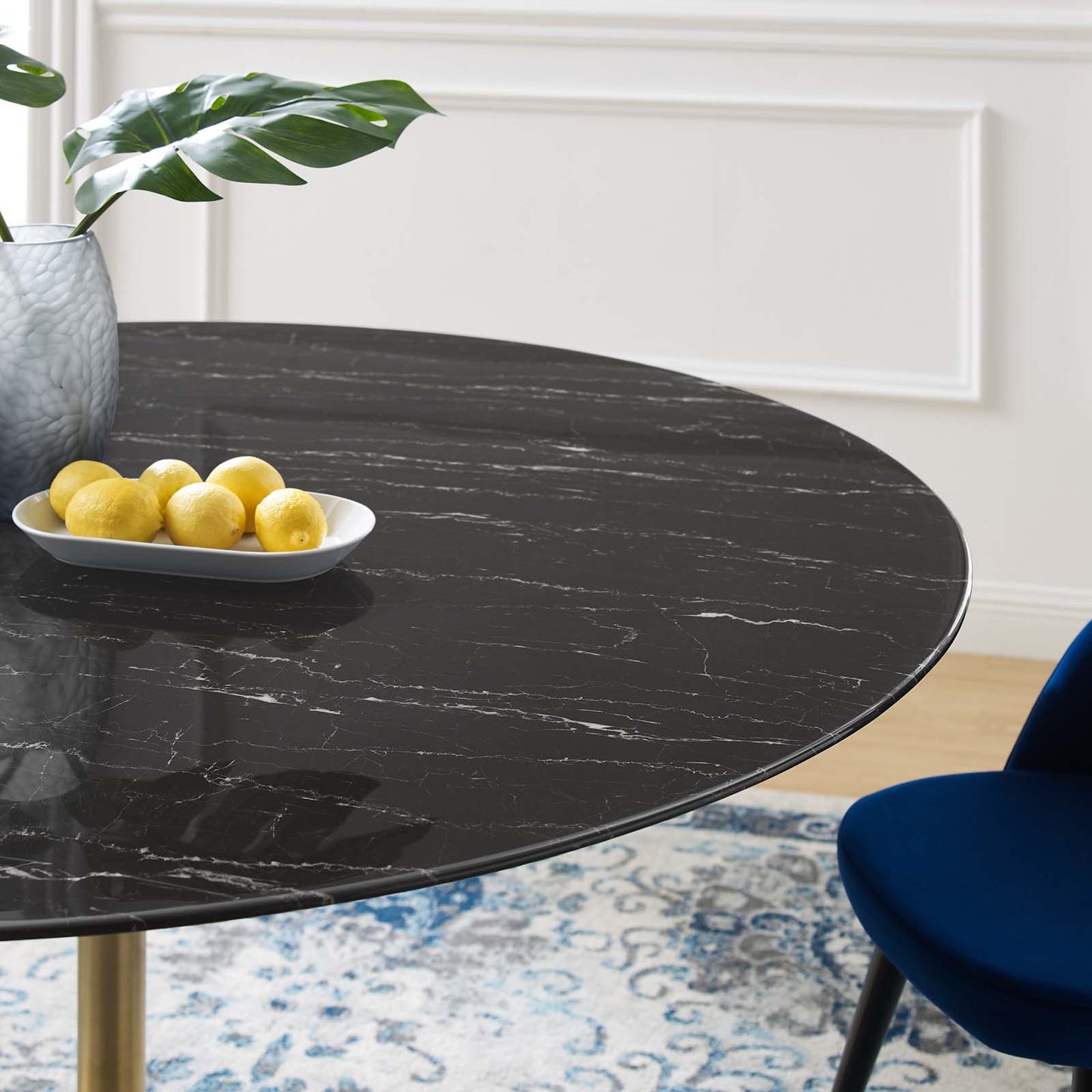 Lippa 60" Round Dining Table
