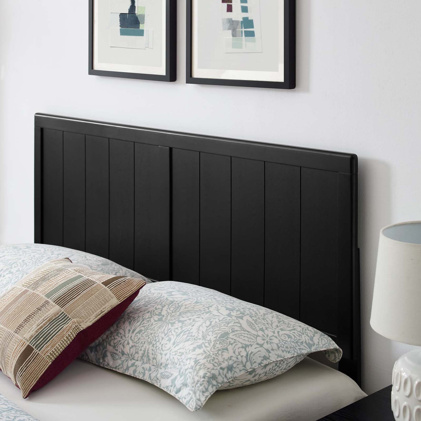 Alana King Wood Platform Bed With Splayed Legs Black